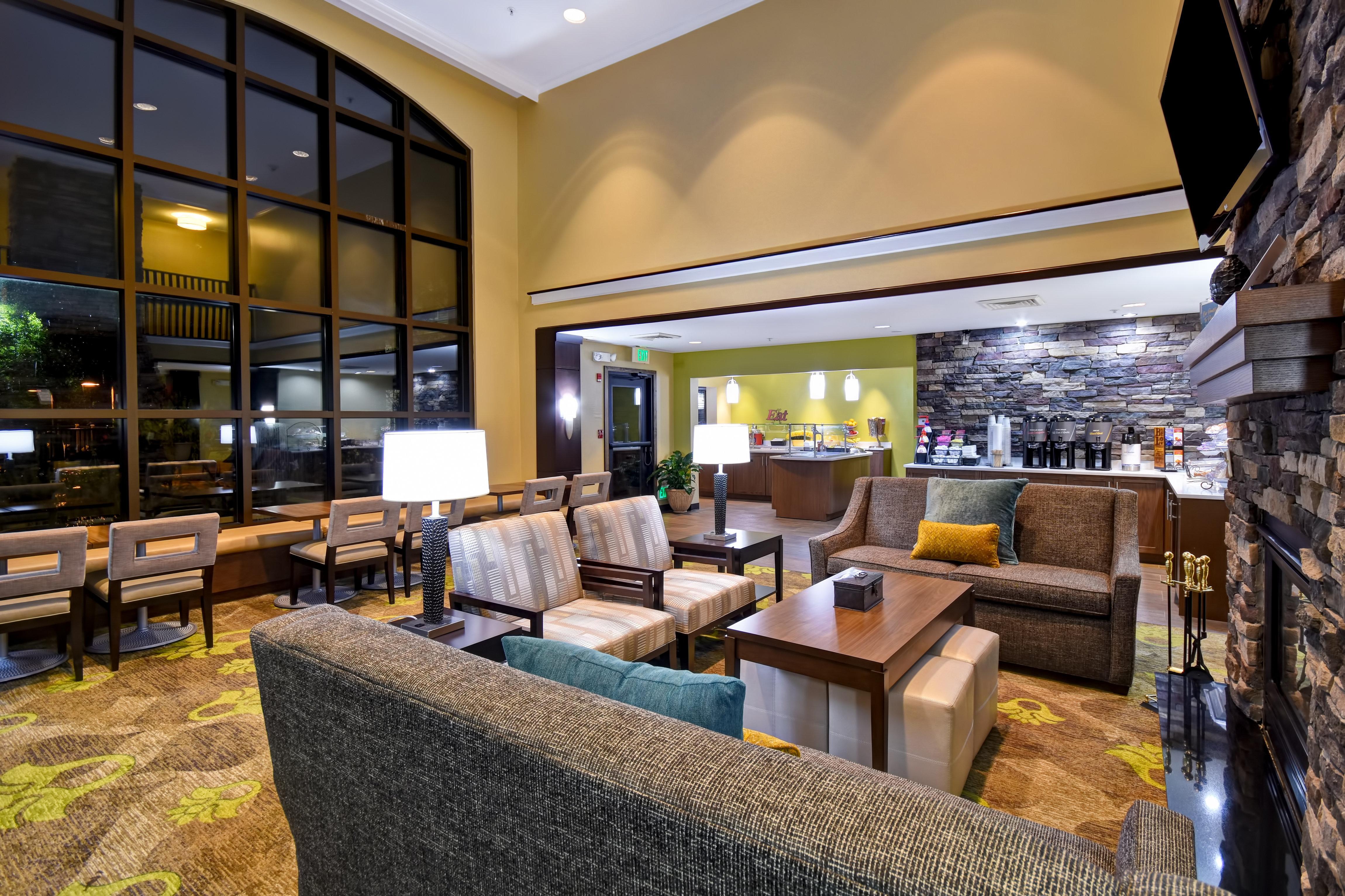 Staybridge Suites Grand Rapids-Kentwood By Ihg Cascade Εξωτερικό φωτογραφία