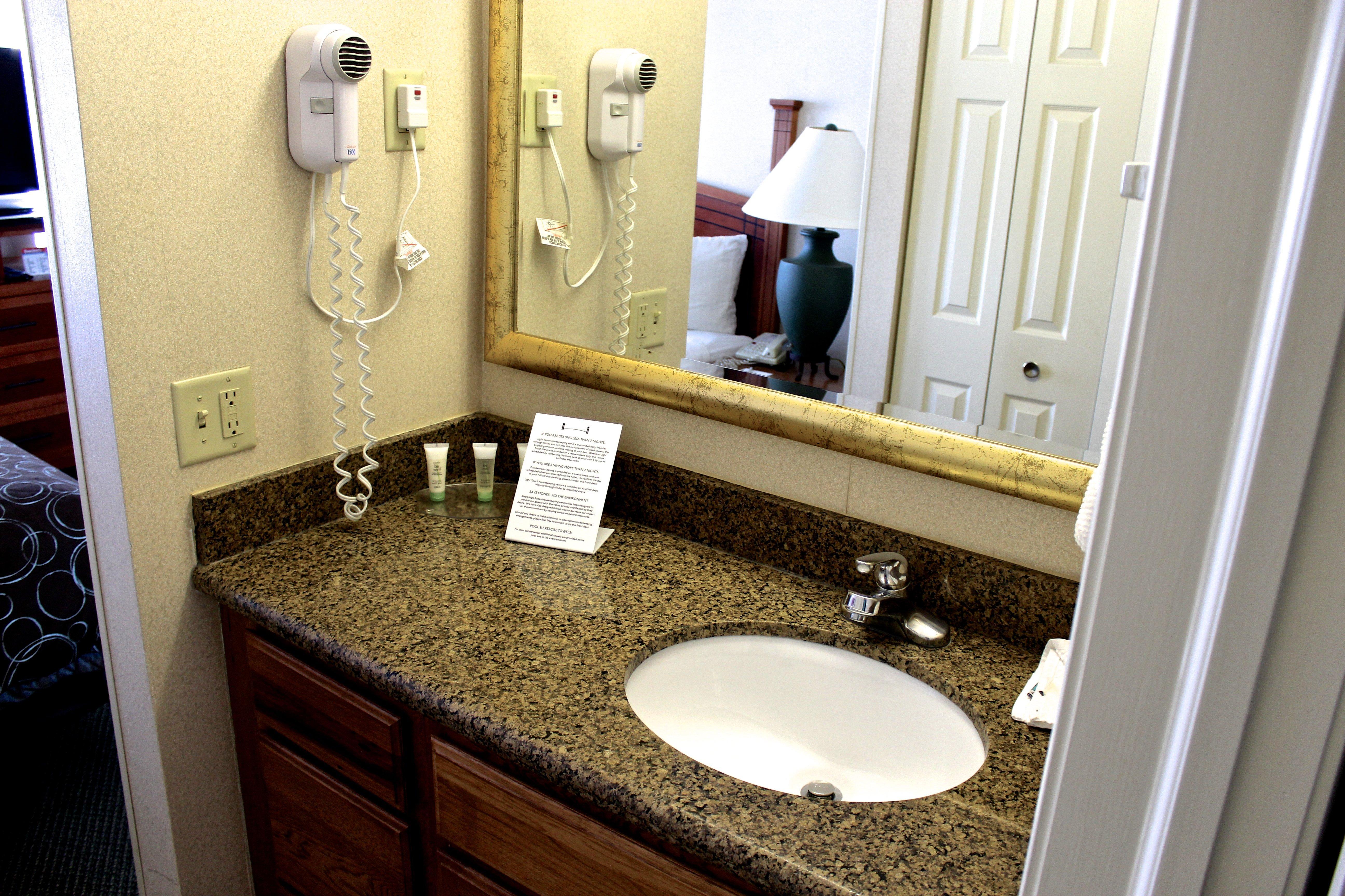 Staybridge Suites Grand Rapids-Kentwood By Ihg Cascade Εξωτερικό φωτογραφία